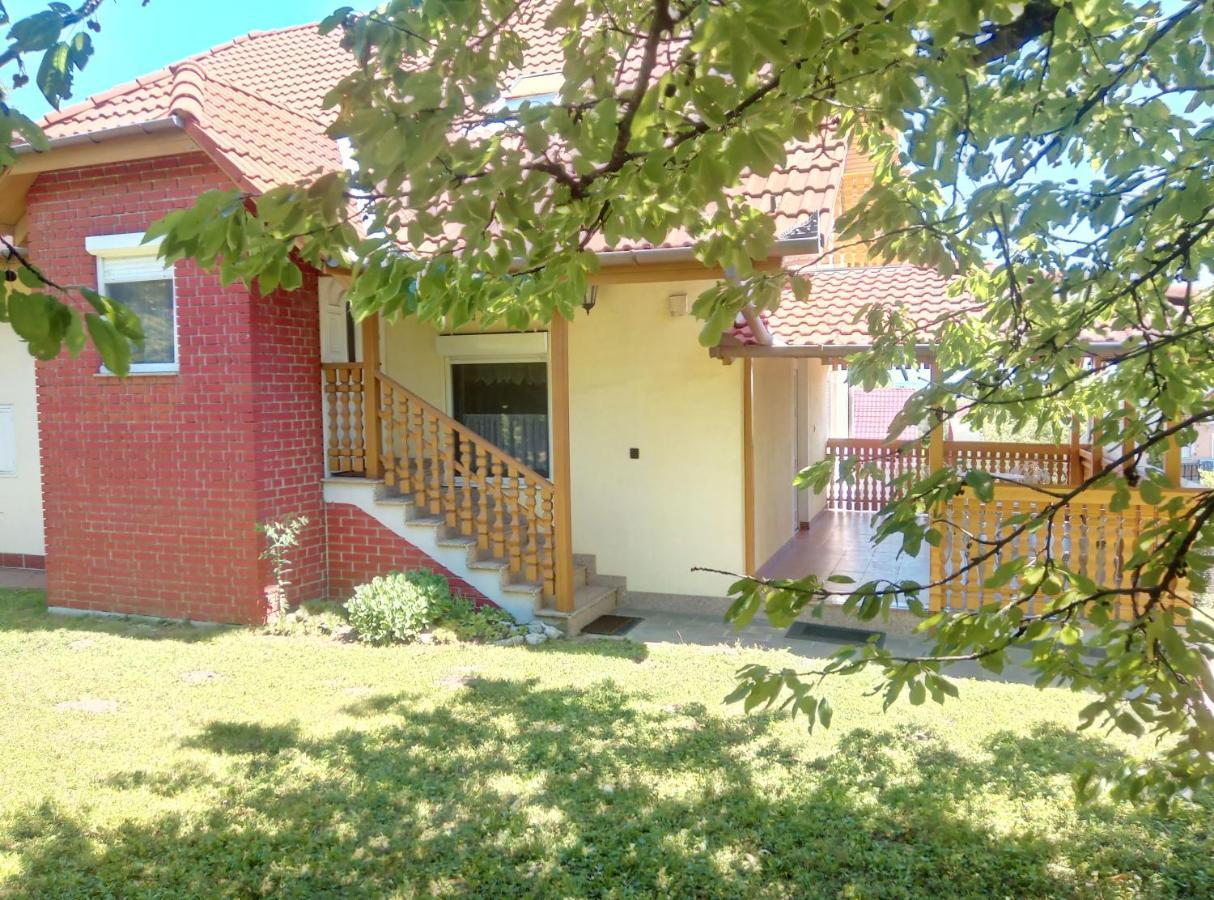 Piroska Apartment Zalakaros Luaran gambar